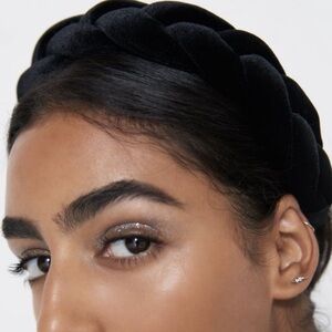 Zara black velvet woven headband